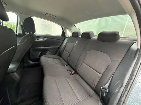 Used 2021 Kia Forte LXS FWD image 46
