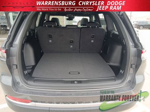 New 2026 Jeep Grand Cherokee Limited image 32