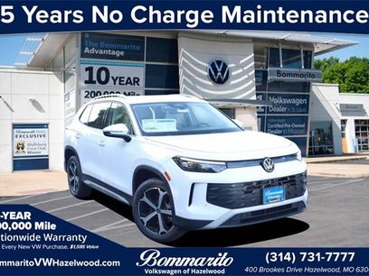 New 2025 Volkswagen Tiguan SE