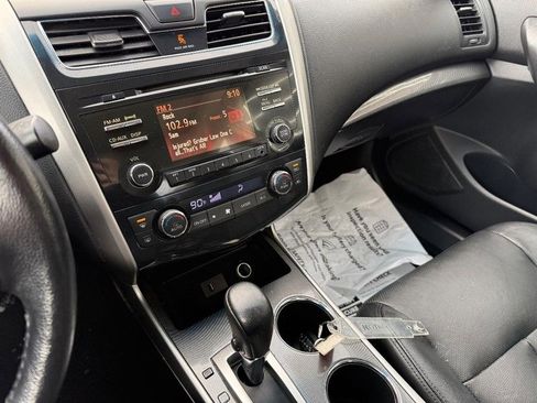 Used 2013 Nissan Altima 2.5 SL image 25