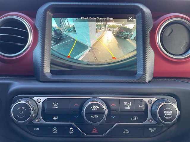Used 2023 Jeep Wrangler Unlimited Rubicon AWD/4WD image 20