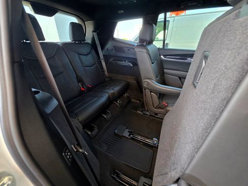 Used 2025 Cadillac XT6 Premium Luxury w/ LPO, Floor Liner Package AWD/4WD image 66