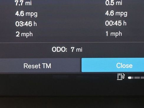 Used 2025 Volvo S60 B5 Plus w/ Protection Package Premier image 22