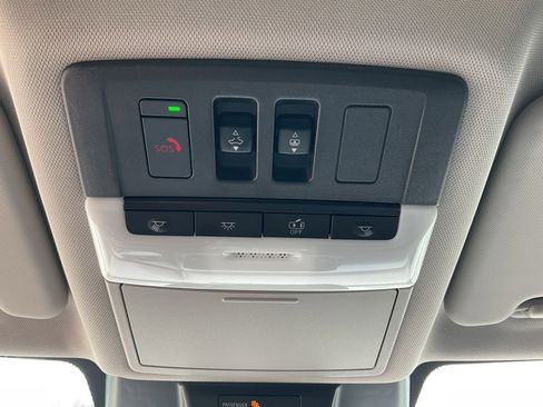 Certified 2023 Nissan Rogue SL w/ SL Premium Package AWD/4WD image 16