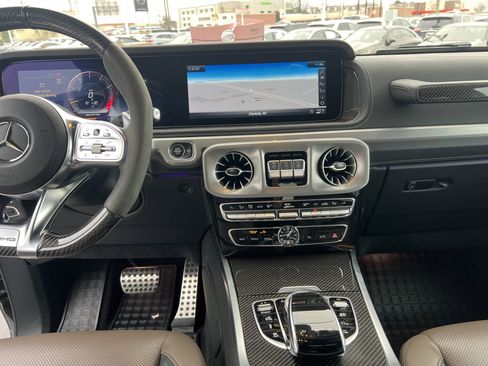 Certified 2019 Mercedes-Benz G 63 AMG 4MATIC image 30