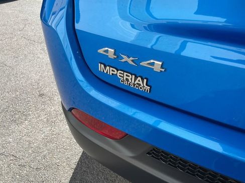 Used 2022 Jeep Compass Limited image 13