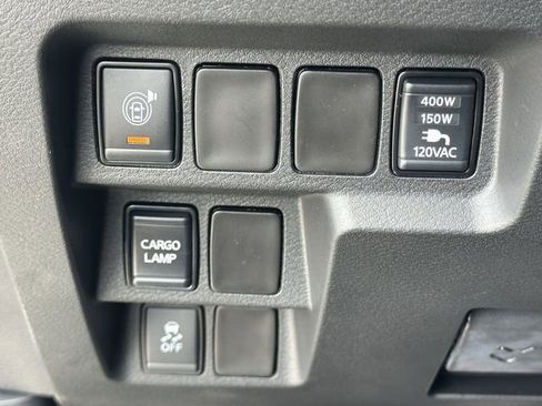 New 2025 Nissan Frontier SV w/ SV Convenience Package RWD image 22