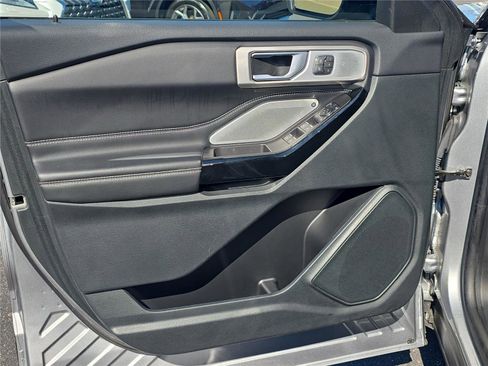 Used 2024 Ford Explorer ST w/ Equipment Group 401A image 17