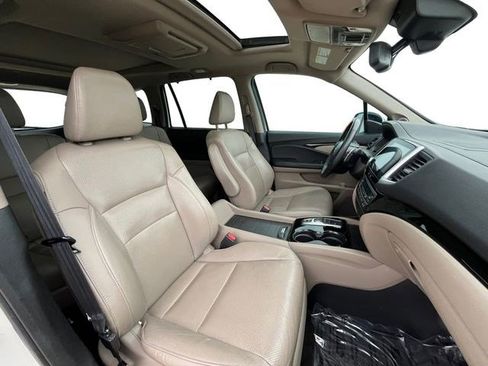 Used 2016 Honda Pilot Elite image 19
