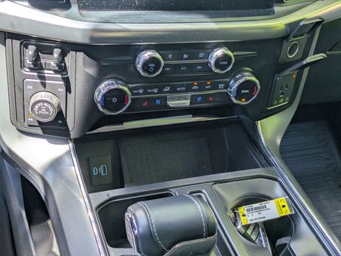 Certified 2022 Ford F150 Lariat w/ Max Trailer Tow Package image 23