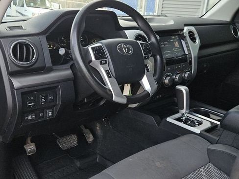 Used 2020 Toyota Tundra SR5 w/ SR5 Upgrade Package image 30