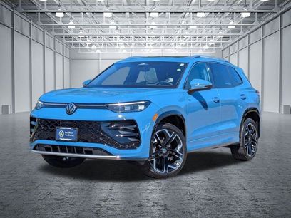Certified 2025 Volkswagen Tiguan SEL R-Line