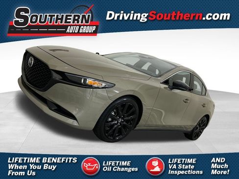 Used 2024 MAZDA MAZDA3 s AWD/4WD image 1