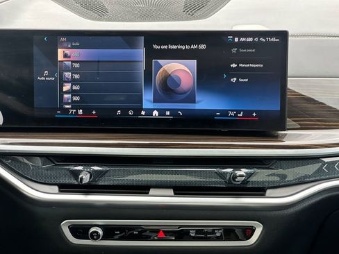 Used 2025 BMW X7 xDrive40i image 14