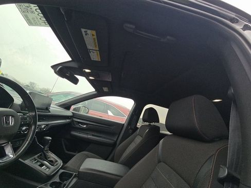 Used 2023 Honda CR-V Sport image 5