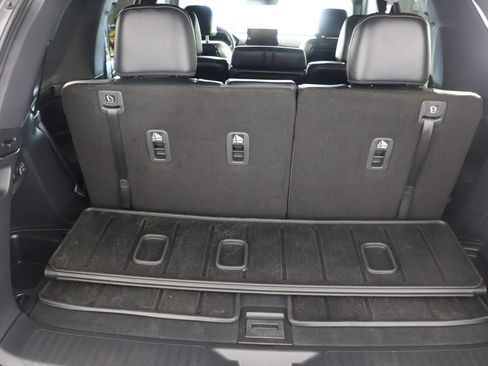 Used 2025 Honda Pilot Black Edition image 24