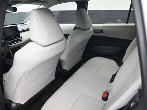 Used 2022 Toyota Corolla Cross LE image 78