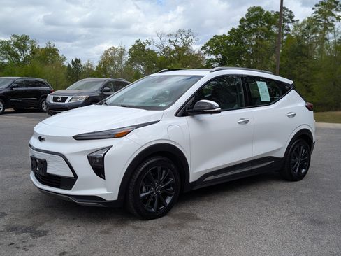 Used 2022 Chevrolet Bolt EUV Premier w/ Launch Edition image 5