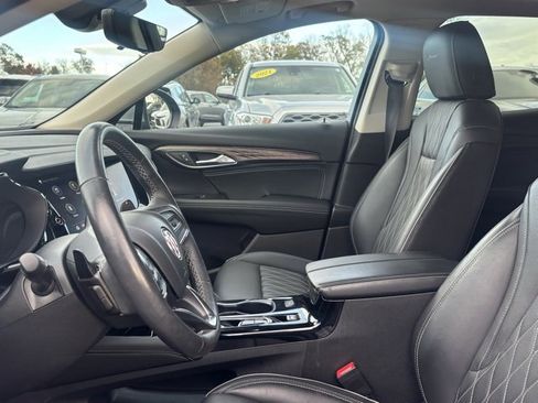 Certified 2023 Buick Envision Avenir image 12