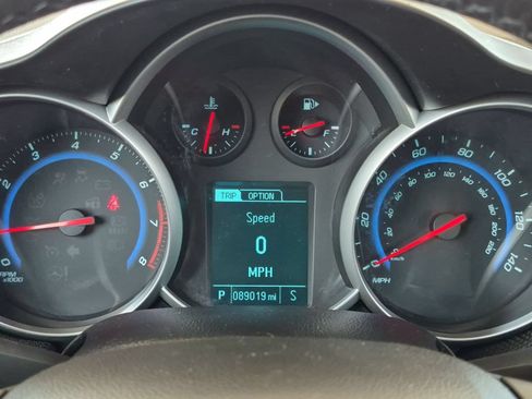 Used 2015 Chevrolet Cruze LT FWD image 17