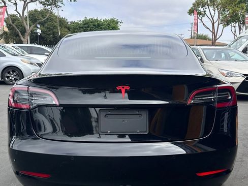 Used 2019 Tesla Model 3 Long Range RWD image 5