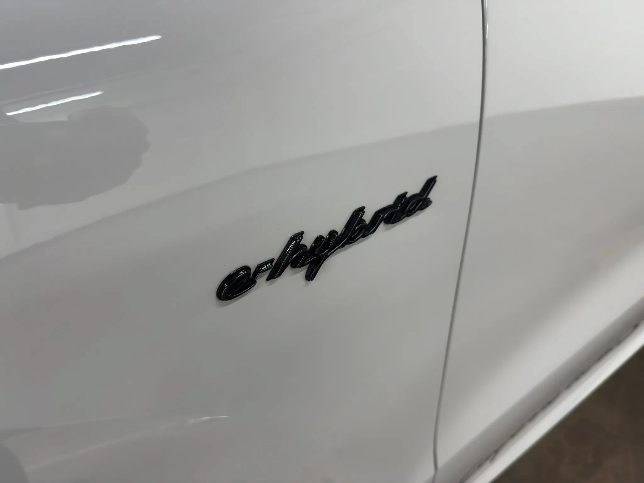 Used 2022 Porsche Cayenne Turbo S w/ Assistance Package AWD/4WD image 34