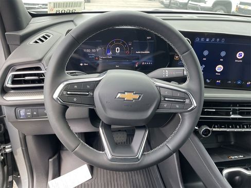 New 2026 Chevrolet Traverse LT w/ Sun and Wheel Package image 14