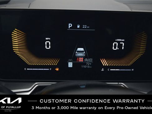Certified 2025 Kia Sorento EX w/ Panoramic Sunroof Package AWD/4WD image 18
