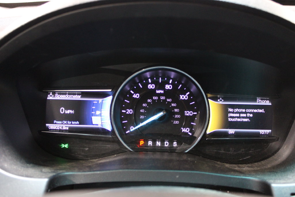 Used 2016 Ford Explorer XLT w/ Equipment Group 201A AWD/4WD image 27