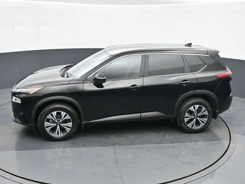 Used 2023 Nissan Rogue SV image 18