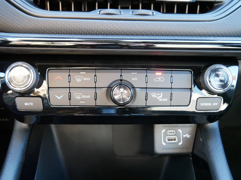 New 2026 Jeep Compass Latitude AWD/4WD image 49