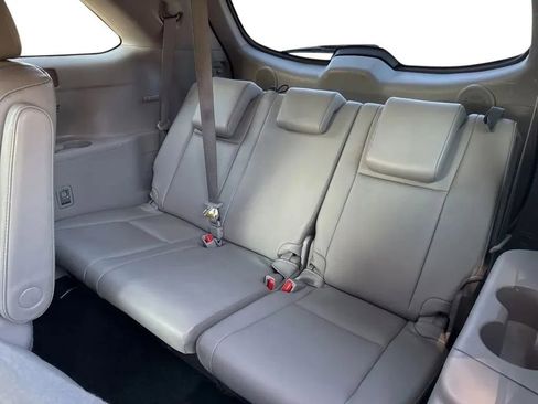 Used 2019 Toyota Highlander Limited image 27