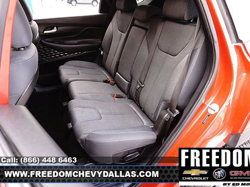 Used 2023 Hyundai Santa Fe SEL FWD image 10