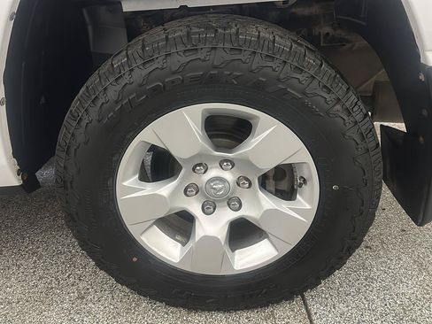 Used 2021 RAM 1500 Big Horn AWD/4WD image 11