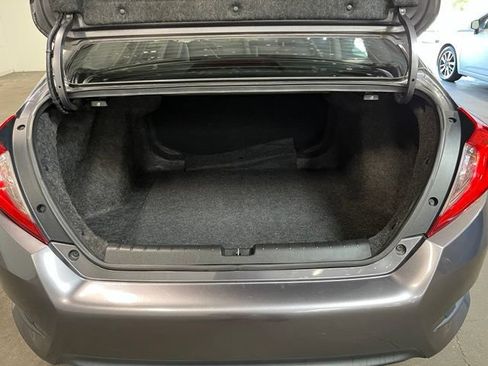 Used 2017 Honda Civic EX-T image 16