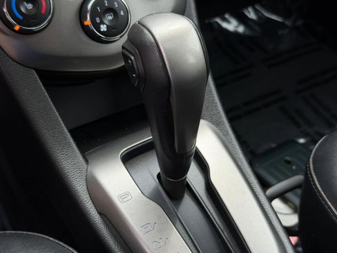 Used 2012 Chevrolet Sonic LTZ FWD image 18