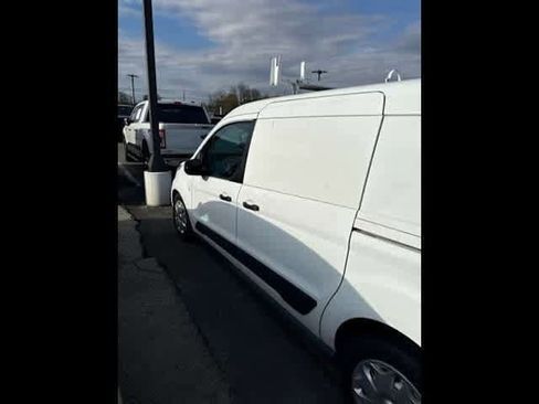 Used 2014 Ford Transit Connect XLT image 9