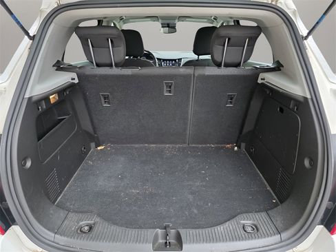 Used 2020 Chevrolet Trax LS image 12