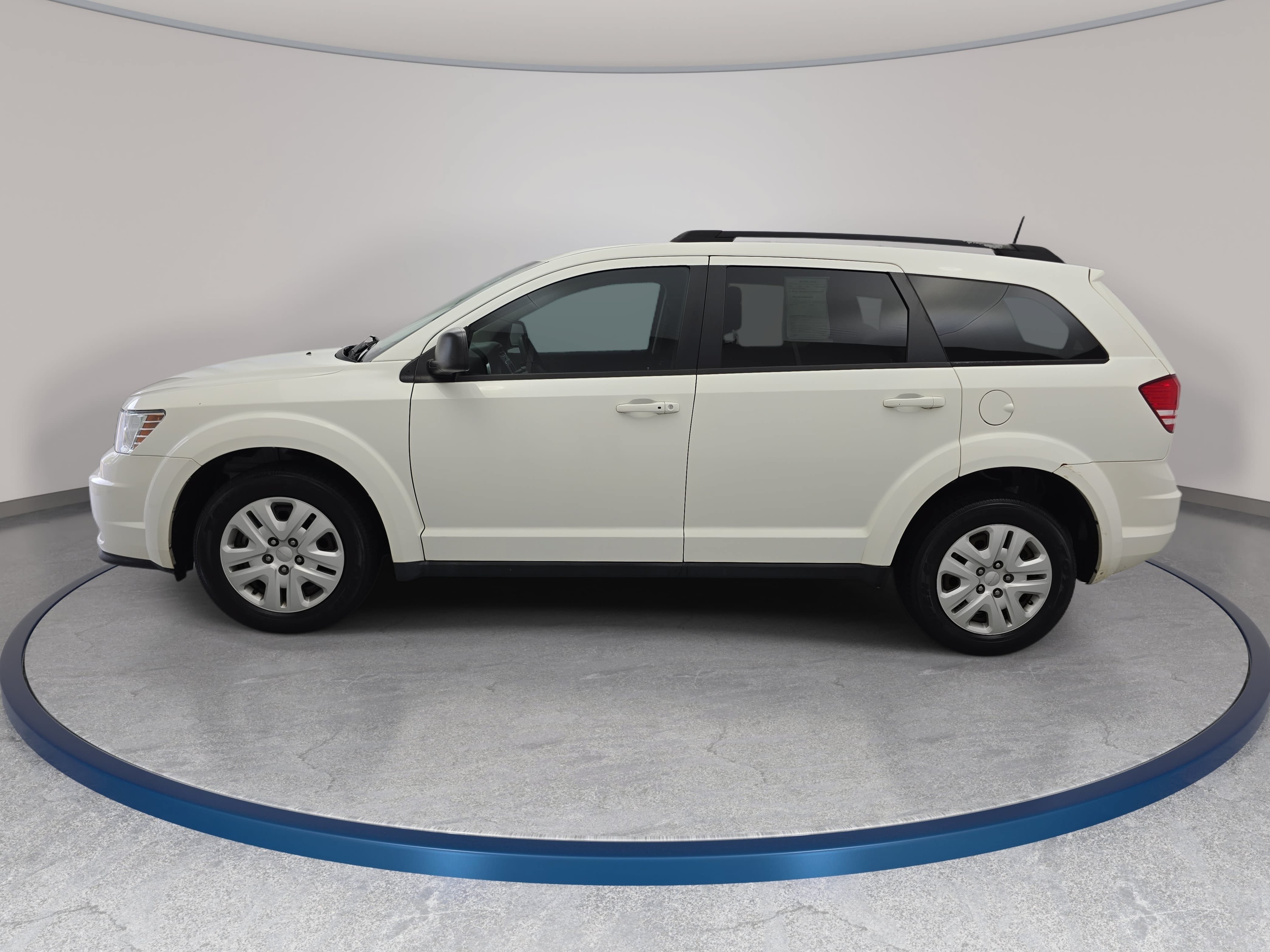 Used 2020 Dodge Journey SE FWD image 8