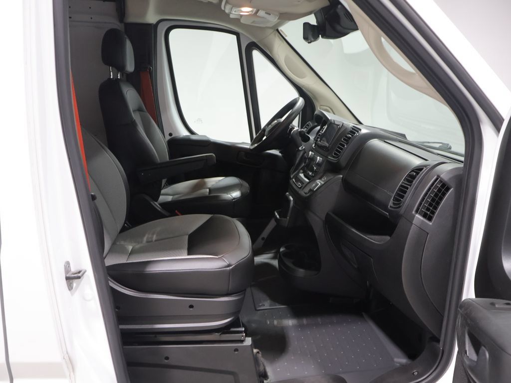 Used 2023 RAM ProMaster 3500 w/ Safety Group FWD image 18