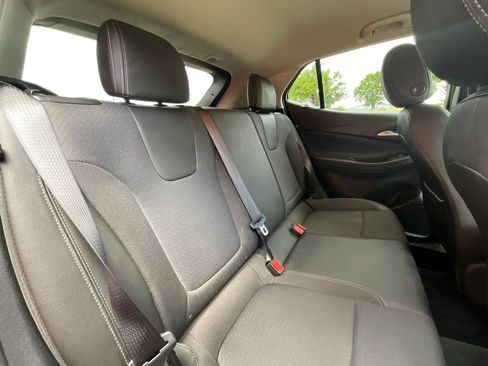 Used 2025 Buick Encore GX Preferred AWD/4WD image 14