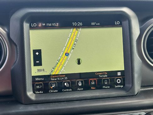 Used 2021 Jeep Wrangler Unlimited Sport AWD/4WD image 31