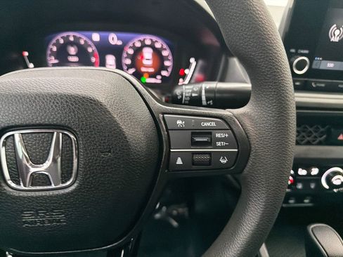 Used 2023 Honda Accord EX image 26