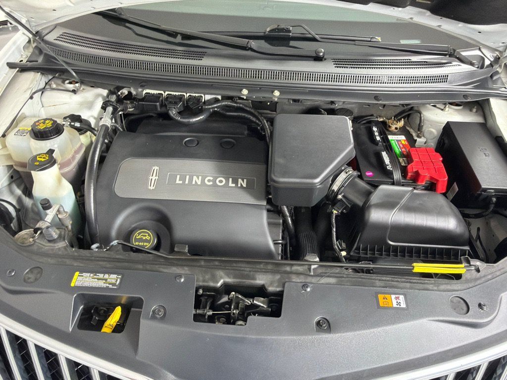 Used 2013 Lincoln MKX AWD image 27