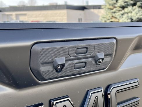 New 2026 GMC Sierra 2500 Denali w/ Denali Reserve Package image 32