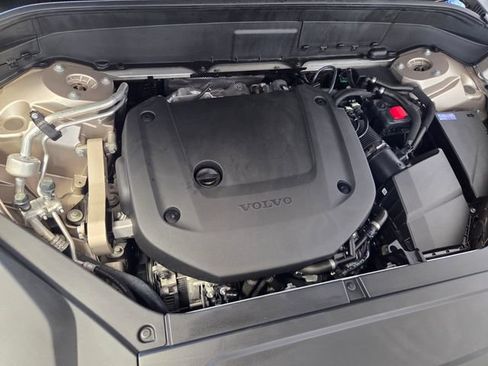 Certified 2023 Volvo XC90 B6 Plus AWD/4WD image 29