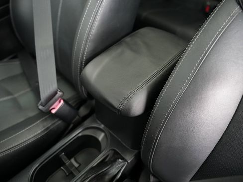 Used 2017 Subaru Forester 2.5i Touring w/ Protection Package #2 image 32