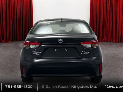 Certified 2024 Toyota Corolla LE w/ LE Convenience Package image 6