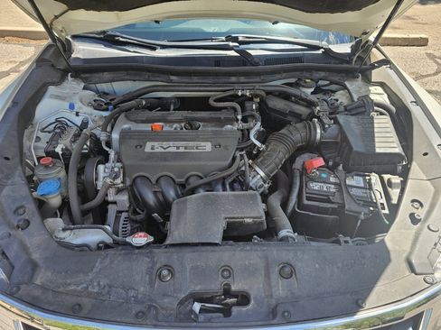 Used 2014 Honda Crosstour EX-L image 49