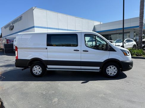 Used 2025 Ford Transit 250 Low Roof w/ Exterior Upgrade Package RWD image 6
